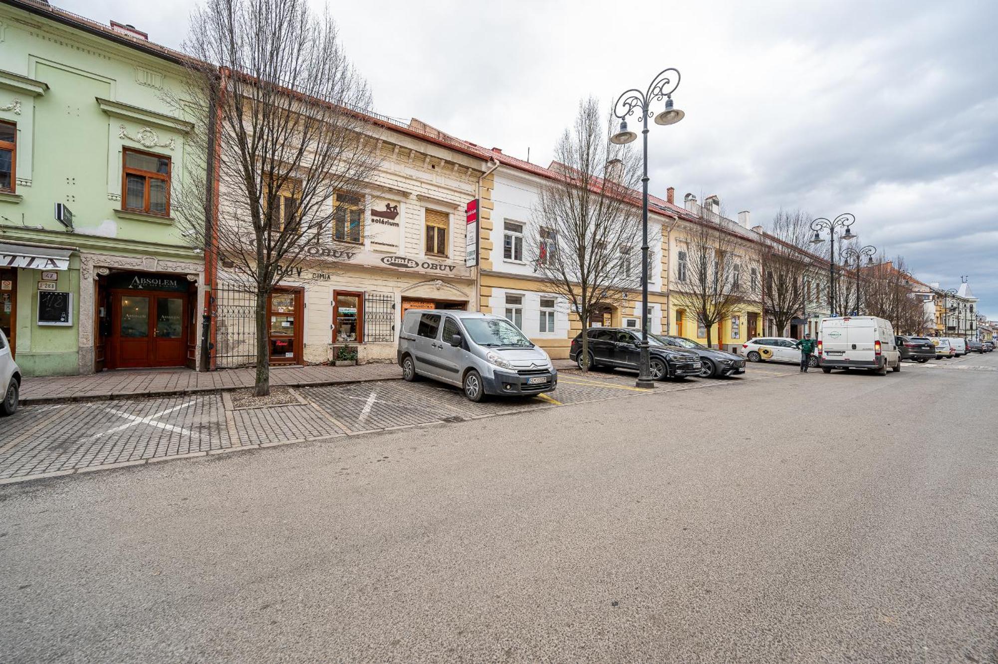 K1 Piatok Sobota Disco Cez Tyzden Tichy Apartman Kosice Exterior photo